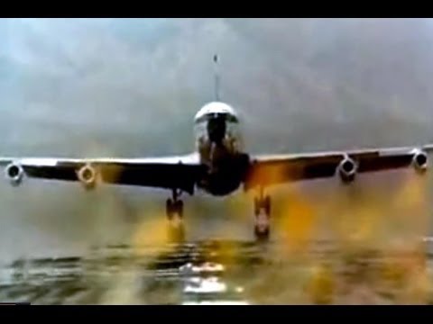 Lufthansa Boeing 707-430 Commercial - 1967