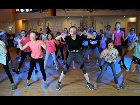 Mama Laudaaa - Kids Version (Teaser) | Mama Lauda