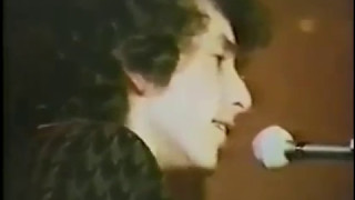 Bob Dylan - Ballad Of A Thin Man Live 1966