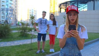 ТАЙНАЯ ДЕВУШКА АРТЕМА!! МАРГАРИТА ХАКНУЛА ТЕЛЕФОН?