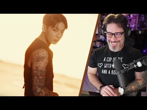 Director Reacts - Jung Kook - 'Standing Next to You' MV