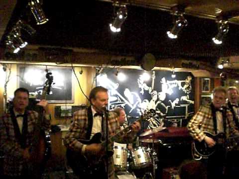 Mambo Rock - Franny and the Fireballs LIVE im Cotton Club - Hamburg im Juni 2010