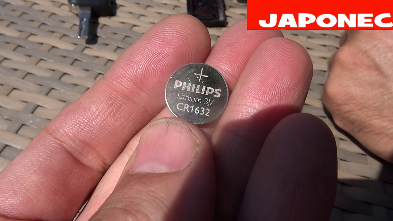 Toyota Avensis T27 key battery change