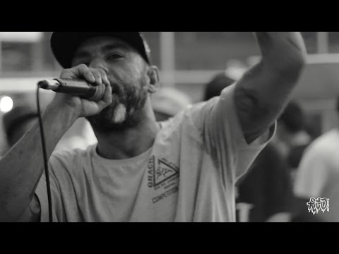 MC Rico Neurótico​ - CHAMADO DE VAGABUNDO - RODA CULTURAL DE OLARIA