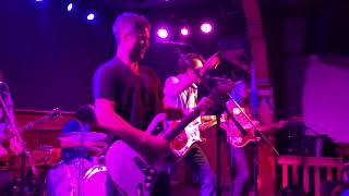 The Vaccines &quot;Teenage Icon&quot; and &quot;20/20&quot; Live at Schubas Chicago 08 05 2018 Fight Breaks Out