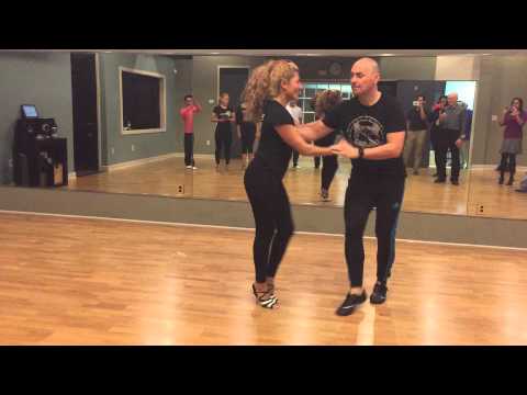 Rodrigo and Wendy - Salsa Intermediate Class 2014
