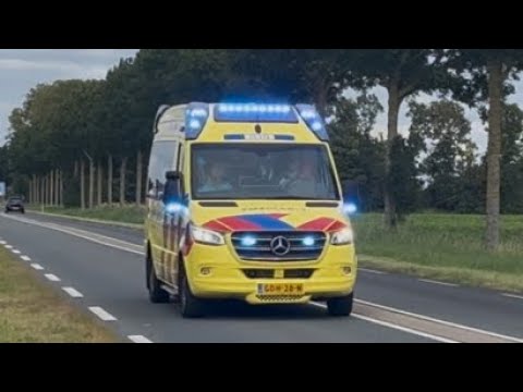 A1 URK 25-119 met spoed [ Luchthoorn ](showtje) naar een medische noodsituatie op Urk