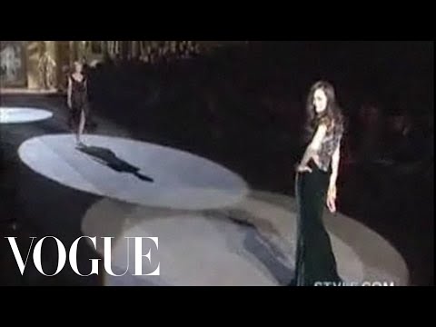 Fashion Show - Roberto Cavalli: Fall 2006 Ready-to-Wear