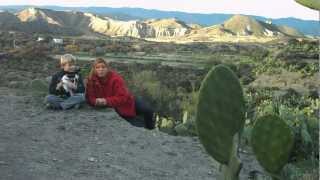 preview picture of video 'Andalusien -  unsere Wüste Tabernas -  Javi und Mama erzählen'