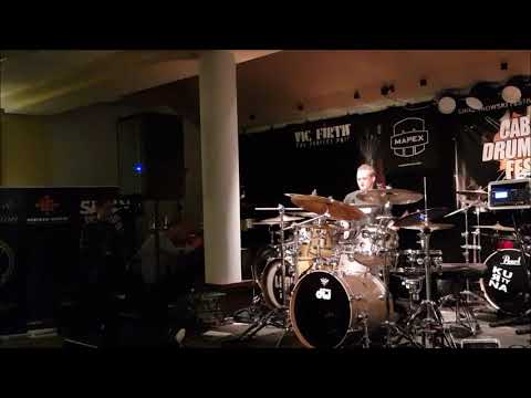 Podczas III Caban Drummer Fest gra Wiktor Palka - 9.03.2018 r.