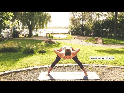 Yogahaltung Prasarita Padottanasana, die Vorwärtsgrätsche: auf was du in der Pose achten solltest