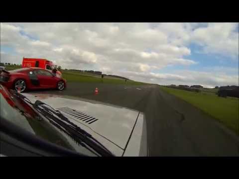 Audi 80 Quattro vs. R8 V10 Plus