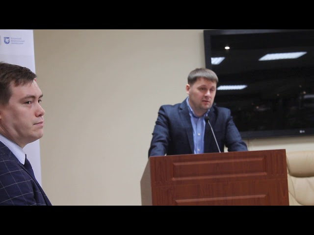 Саклык банкы хезмәткәре эшмәкәрләргә ташламалы кредитлар турында сөйли