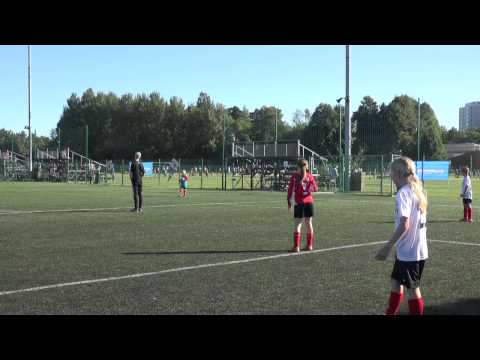 PINGVIIN CUP 2015: EPS T06 Lumikit White - EPS Salamatytöt T05 Red