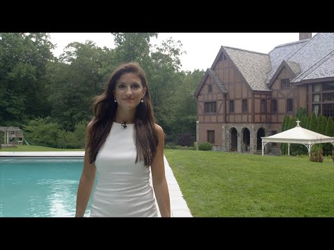 SHOW & TELL: Jennifer Leahy at 125 Pecksland Rd  Greenwich, CT 06831