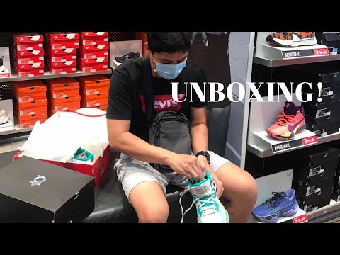 Unboxing: Kyrie 8 Infinity Keep Sue Fresh