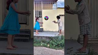 Toda mãe pretege seus filhos 😌 #funny #shorts