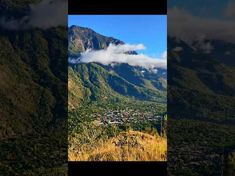 El majestuoso Urusayhua, en Echarati La Convención Cusco Perú