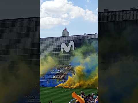 "El recibimiento del Bohemio frente al Gallo" Barra: La Banda de Villa Crespo &bull; Club: Atlanta