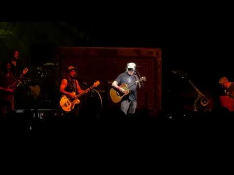 Looking Forward - Neil Young and the Chrome Hearts Live at The Chateau Ste. Michelle Winery 9/4/2025