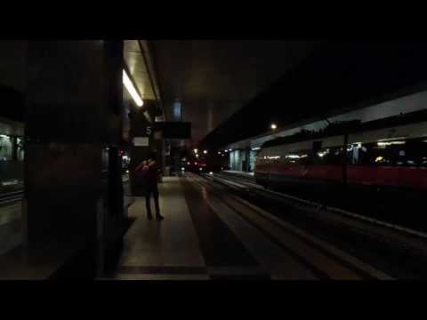 E402.035 in partenza con l' EN 234 "Allegro Tosca" Roma Termini - Wien/Meildling