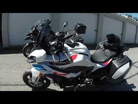 Comparing the BMW 2023 S1000xr to the BMW 2023 R1250GS Adventure