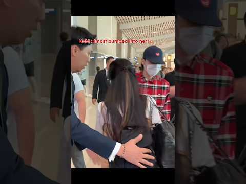 The way she passed between Hobi and JK! #bts #jungkook #jhope #shorts #fypシ