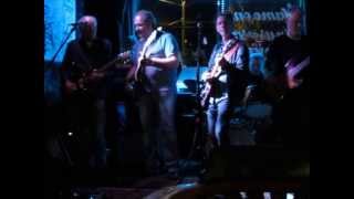 Crossroads with The Chris Newton Band with special guest, Bob Voytcheff