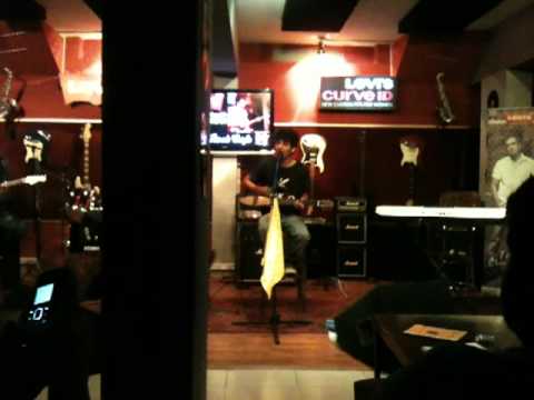 Mehdi Maloof - Cover of "Teenage Dream"