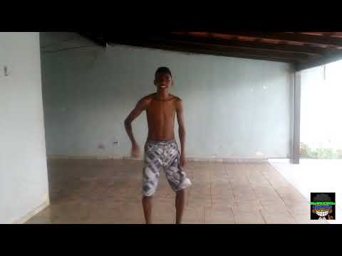 MC TH_ MC Menininho e DJ Victor Falcão - Rabetão no chão: Mawricinho Vagabundo (DMV)