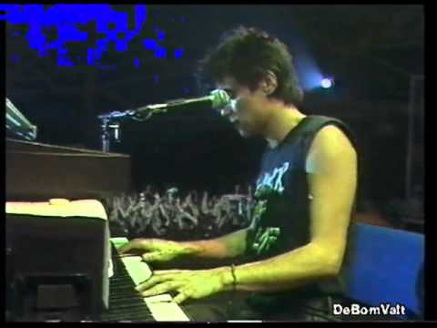 Doe Maar 4/8 afscheidsconcert (avond) 1984: Het Leven Gaat Door, Zolang, Nix Voor Jou