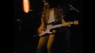 Billy Squier - Dont Let Me Go (Official video).mp4