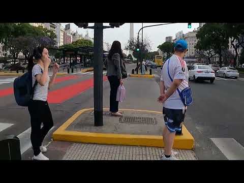 Crossing the 9 de Julio in Buenos Aires