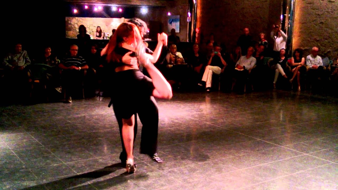 Juan y Silvia Tango- Milonga La Fábrica-Osvaldo y Graciela 3