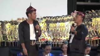 Download lagu cak percil dan kawan2 sueneng bedo sinden banci...!!! mp3 Download lagu cak percil dan kawan2 sueneng bedo sinden banci...!!! mp3
