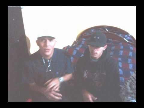 MC'S KABI E PERERREIS ELA ESTIGA VAGABUNDO DJ RAFA RZL (AGUARDEM A PRODUÇAO )