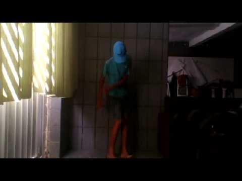 Mc K-Walla Pega Latinha e Balança Giovane Pataty