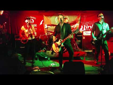 3 Wise Monkeys @ Whistle Binkies  Personal Jesus