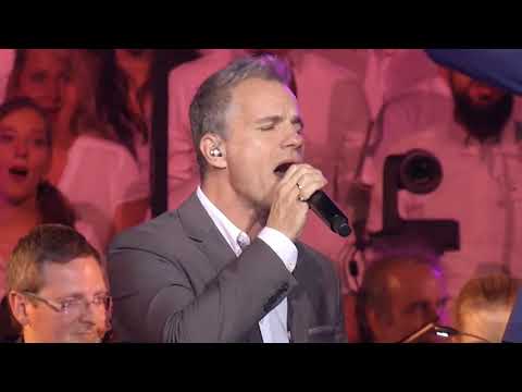 Against All Odds - Bruno Pelletier et le Chœur Régional de Lorraine