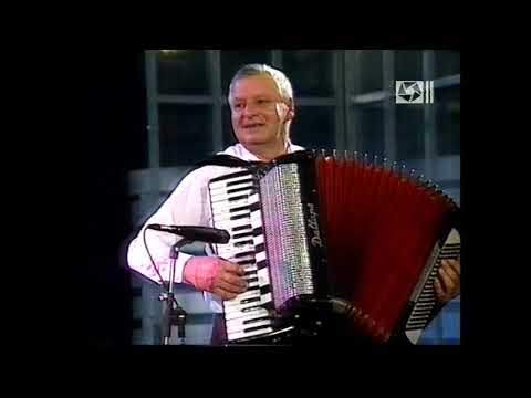 Jaroslava Vrskova Opavski a Pazovski Pajtasi - Tie Pazovske zvoni