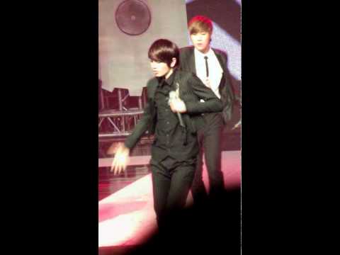 111206 tictoc show kmusic sunggyu fancam