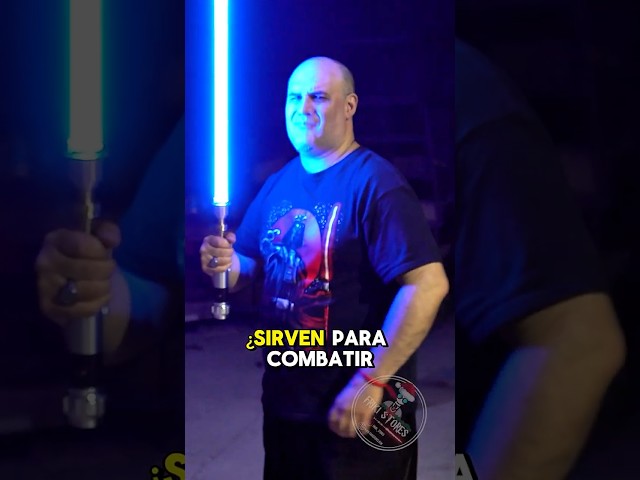 Vídeo relacionado con Heroes Inc Star Wars Camiseta Glow in The Dark Lightsaber (S)