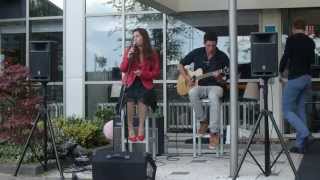 Performing 'Close to You' @ Hotel Park Plaza Utrecht