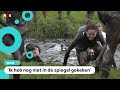 Plonzen in koeienpoep en modder bij prutrace