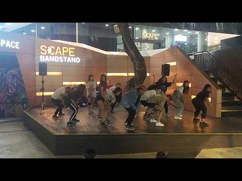 KPOP Dance Off Vol 116: (G)I-dle - Uh Oh