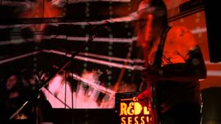 Moon Duo "I Been Gone" : Converse Red Light Sessions