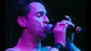 Hidden Houses (Live in Basel 2003)