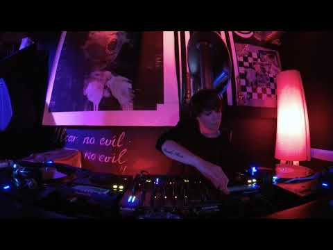 Ema Remedi RTS.FM Travel Berlin 11.11.2017