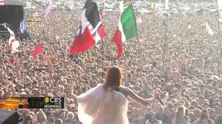 Florence Welch flying high, but still living with Mom