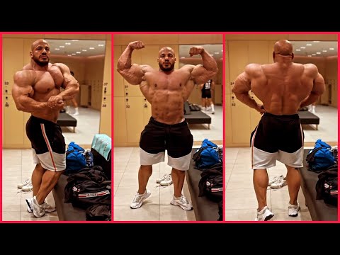 Big Ramy chest workout and posing practice | Big Ramy looking huge and shredded